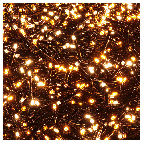 Cluster twinkle chain of 3000 warm white LED lights, 110 in 3