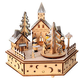 Winterszene aus Holz mit Kirche und Chor – mit Licht, Musik und Bewegung, 15 × 15 × 20 cm