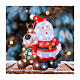 Weihnachtsmann mit Rentier, Acrylfigur, 39 × 34 cm, 80 LEDs, kaltweiß, innen/außen s2