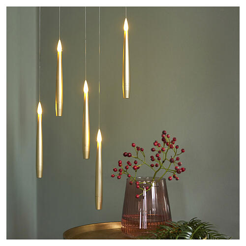 Set de 10 bougies LED suspendues dorées effet flamme télécommande lumière blanc chaud 15x2 cm pour intérieur 2