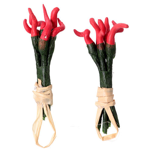 Pair of chili pepper bunches to hang Neapolitan nativity scene decoration 6 cm 2