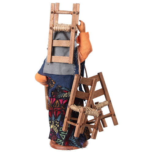 Kobieta z 4 krzesłami - figurka do szopki neapolitańskiej 10 cm 4