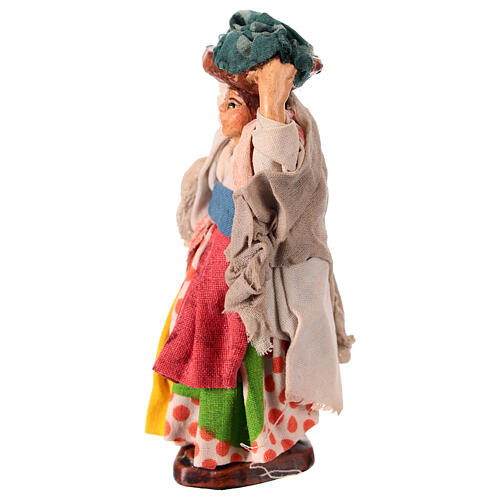Woman with laundry basket for 10 cm Neapolitan Nativity Scene, terracotta and fabric 2