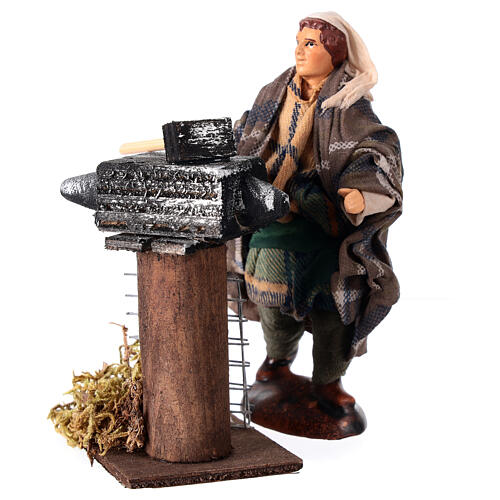 Terracotta blacksmith with his anvil for 12 cm Neapolitan Nativity Scene 2