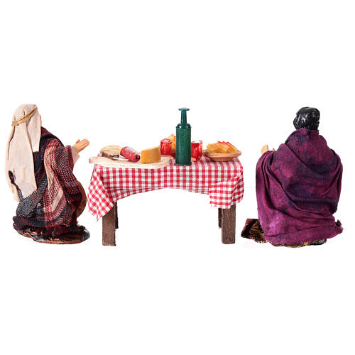 Table loaded with food and 12 cm characters for Neapolitan Nativity Scene 4