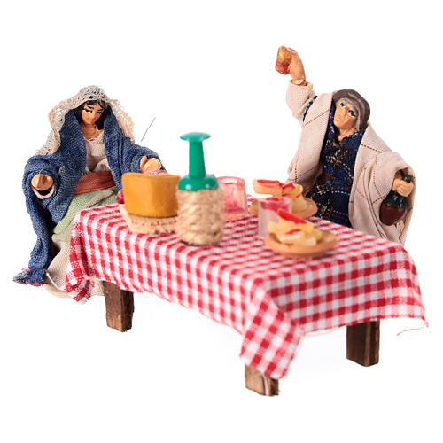 Set of two figurines at a table full of food for 6 cm Neapolitan Nativity Scene 3