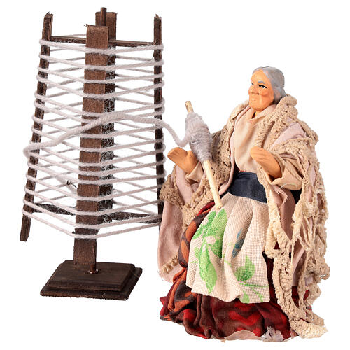 Figurine of woman spinning wool with 13 cm spindle for Neapolitan Nativity Scene 3