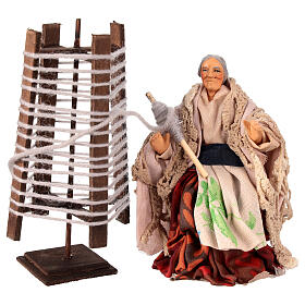 Estatueta mulher fiando a lã com fuso presépio napolitano 14 cm