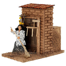 Woman sweeping animated 20x10x20 cm Neapolitan nativity scene 12 cm