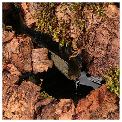 Fluss-Szenerie mit Wasserbewegung – 25 × 20 × 15 cm, geeignet für eine 10–12 cm Krippe 2