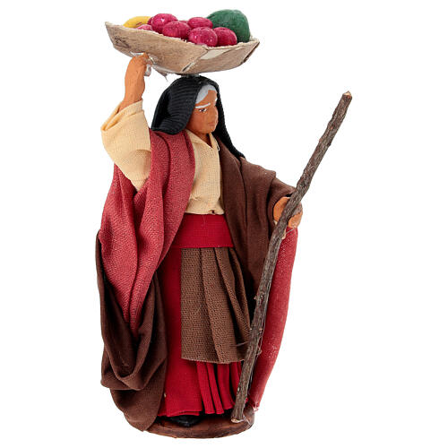 Donna cesto frutta bastone presepe napoletano da 10 cm 3