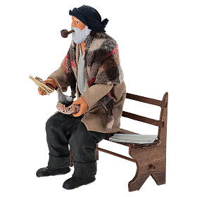 Uomo seduto su panchina con pipa e piccione presepe napoletano 18 cm