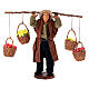 Uomo che porta quattro cesti di frutta 18 cm presepe napoletano s1