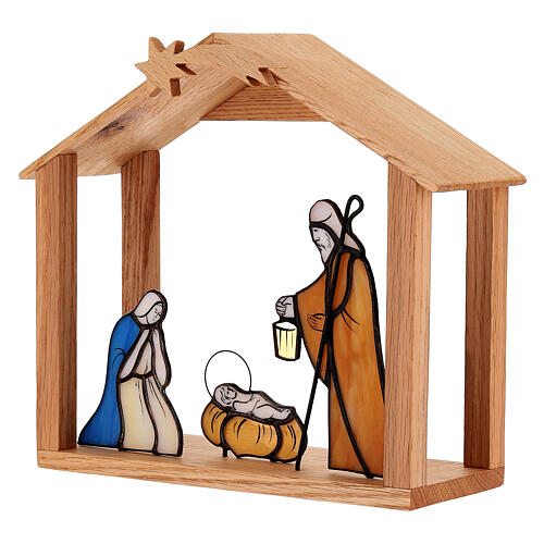 Presepe in vetro colorato con capanna in legno 4