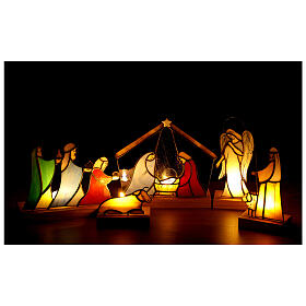 Crèche artisanale en verre coloré