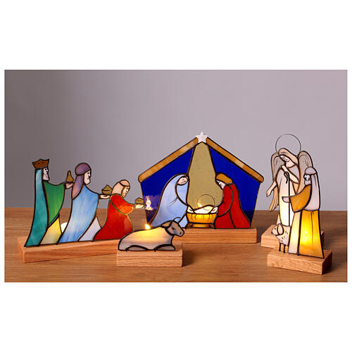Presepe artigianale in vetro colorato 5