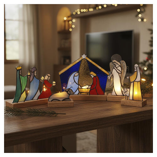 Presepe artigianale in vetro colorato 2