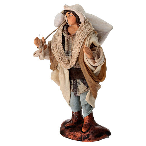 Homme avec sac sur l'épaule en terre cuite 10 cm crèche napolitaine 2