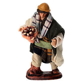 Uomo con castagne 10 cm terracotta presepe napoletano