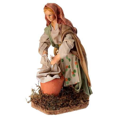 Standing Washerwoman Figurine for 15 cm Neapolitan Nativity, Terracotta 2