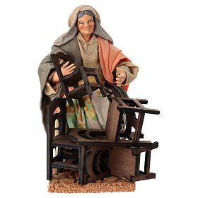 Donna aggiusta sedie terracotta 18 cm presepe napoletano