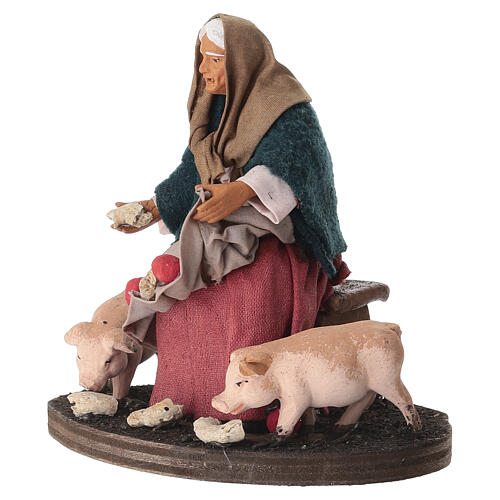 Mujer dando de comer a cerditos 10x10x8 cm belén napolitano 12-14 cm 3