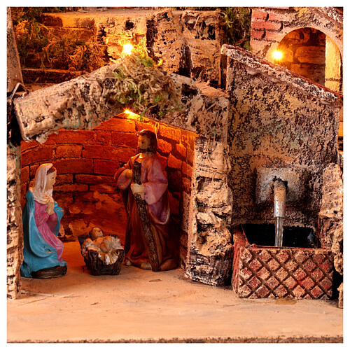 Décor crèche illuminé avec fontaine fonctionnelle et scène de la Nativité 10 cm 30x30x35 cm 2