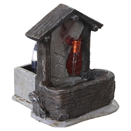 Fontana funzionante con pompa cm 15x12x12 cm in resina presepi 8cm 2