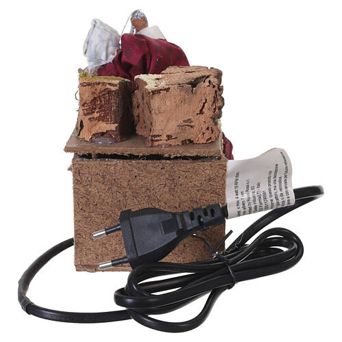 Re Magio Gaspare con incenso in movimento 15x10x15 cm per presepe da 10 cm 4