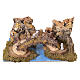 Pont sur rivière pour crèche 6 cm en résine avec moutons 10x20x15 cm s1
