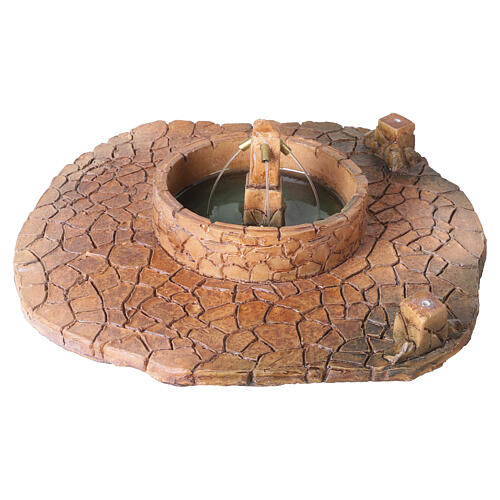 Praça para presépio com fonte efeito água em resina 6x20x20 cm para presépios de 6 cm 3