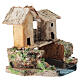 Casa rustica con fiume in resina 10x10x10 cm per presepe 6 cm s3