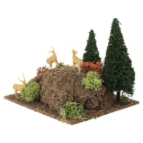 Hill with pines and deer, 15x15x15 cm, for 6 cm Nativity Scenes 2