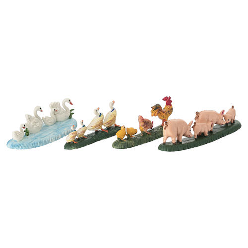 Zestaw 4 grup zwierzątek z żywicy do szopki 8 cm, 5x15x5 cm 6