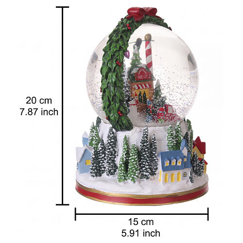Villaggio natalizio con negozio di alberi in sfera musicale 20x15 cm 3