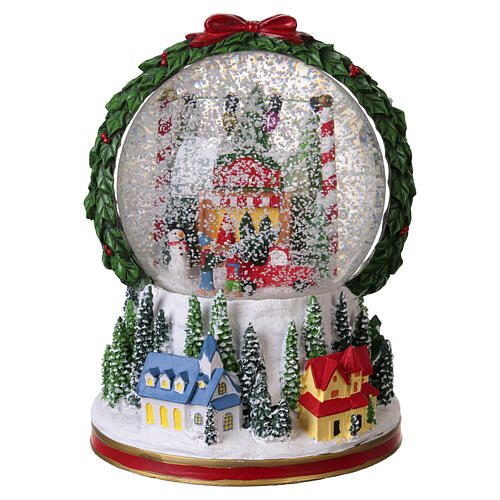 Villaggio natalizio con negozio di alberi in sfera musicale 20x15 cm 5