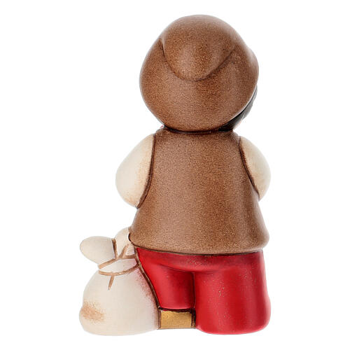 Child with red apple for THUN red Classic Nativity Scene line 4