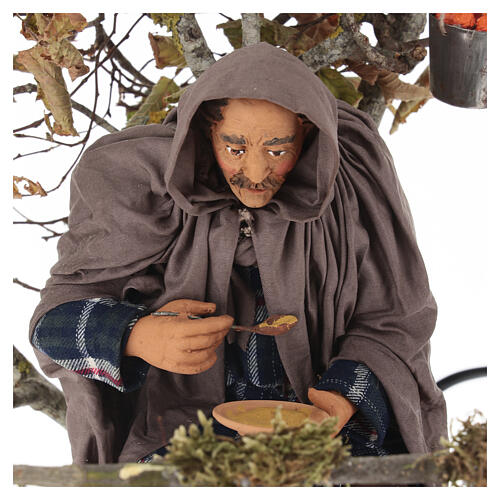 Drwal jedzący przy kociołku - ruchoma figurka do szopki neapolitańskiej 30 cm, 30×15×25 cm 2
