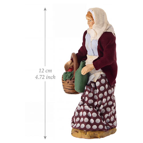 Bergère avec panier et bouteille de vin en terre cuite 12 cm crèche napolitaine 2