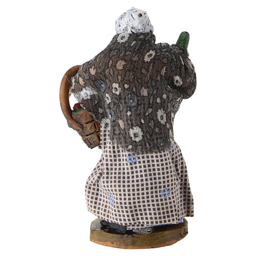 Pastorella con cesto e vino terracotta presepe napoletano 8 cm 4