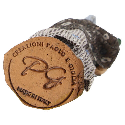 Pastorella con cesto e vino terracotta presepe napoletano 8 cm 5