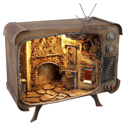 Scenografia do szopki w telewizorze vintage, 44×40,5×15 cm - do szopki neapolitańskiej 7 cm 3