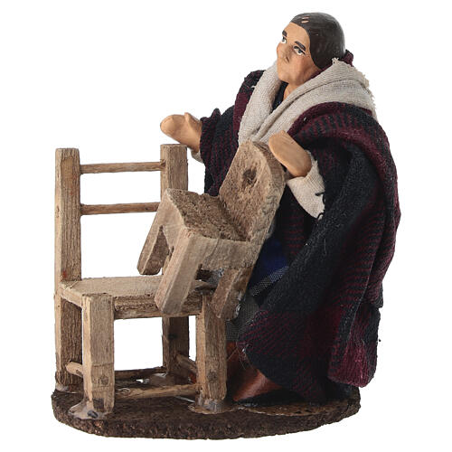 Donna aggiusta sedie 10 cm presepe napoletano 2