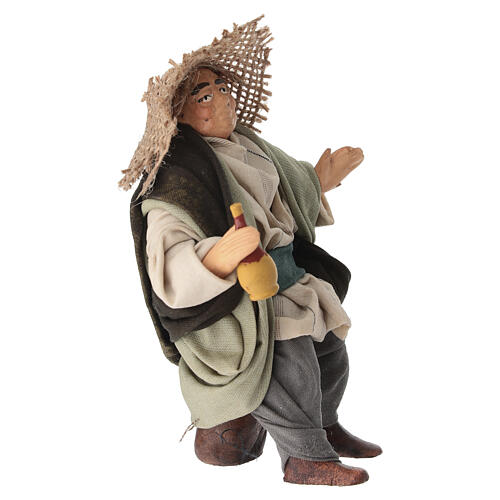 Estatuilla hombre bebiendo belén napolitano 14 cm 2