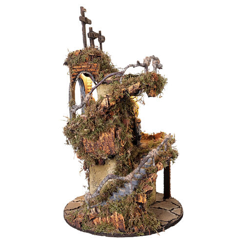 Presepe Pasquale napoletano 6-8 cm circolare con borgo illuminato e tre croci 50x30 cm 5