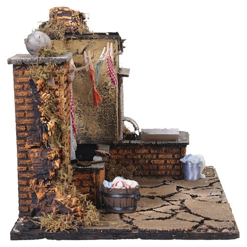 Village with hanging laundry and working fountain, 20x35x25 cm, for 12 cm Neapolitan Nativity Scene 7