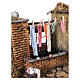 Borgo con bucato steso e fontana funzionante 20x35x25 cm presepe napoletano 12 cm s6