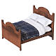 Letto matrimoniale con coperta in stoffa 7x9x11 cm presepe napoletano 10 cm s1