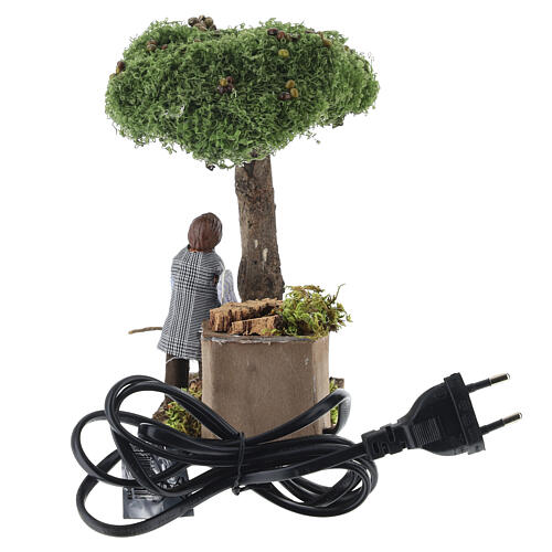 Uomo raccoglie olive 20x15x7 cm movimento presepe napoletano 10 cm 4
