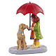 Umbrella Sharing statuina Lemax Caddington Village 7x5x4 cm - 12023 s1